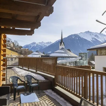 Casa de Férias Schoeneben Haus Anemone Wald im Pinzgau