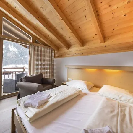 Ferienhaus Schöneben Haus Anemone Wald im Pinzgau