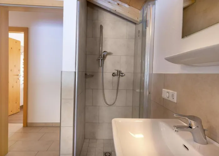 Schoeneben Haus Anemone